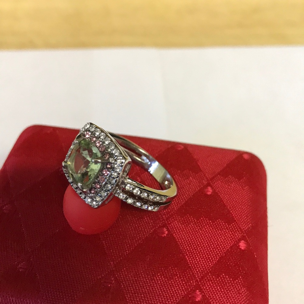 CZ Diamond ring - Picture 6 of 7